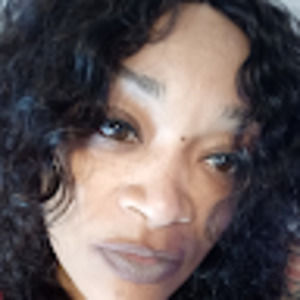 Meet your Posher, Keisha